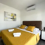 Modern Freya With Heated Swimming Pool, Villa Murvica (Policnik)